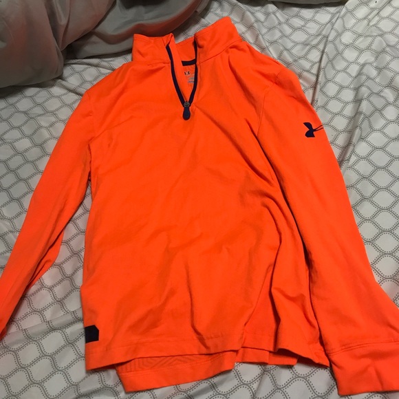 pullover - Picture 1 of 1